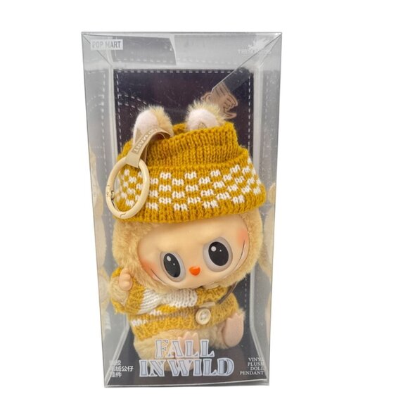Pop Mart Labubu Clothing – Yellow Cardigan & Yellow Beanie Outfit - Picture 1 of 4
